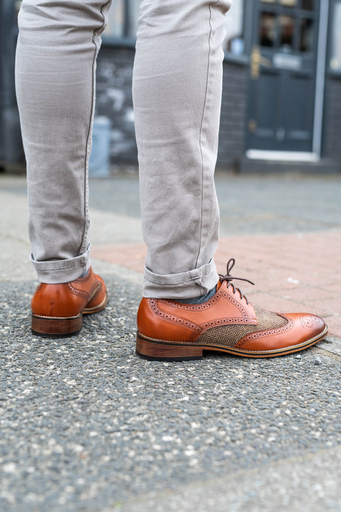 Goor Tan Tweed Brogues