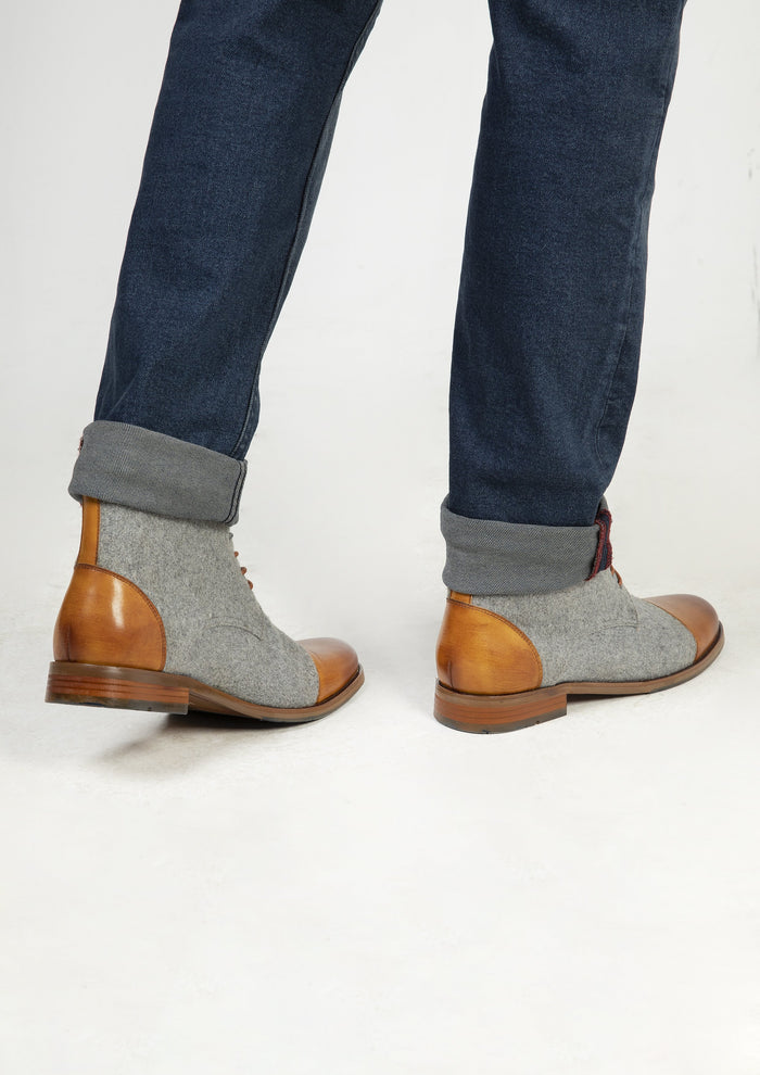 Justin Reess Tom Tan Boots