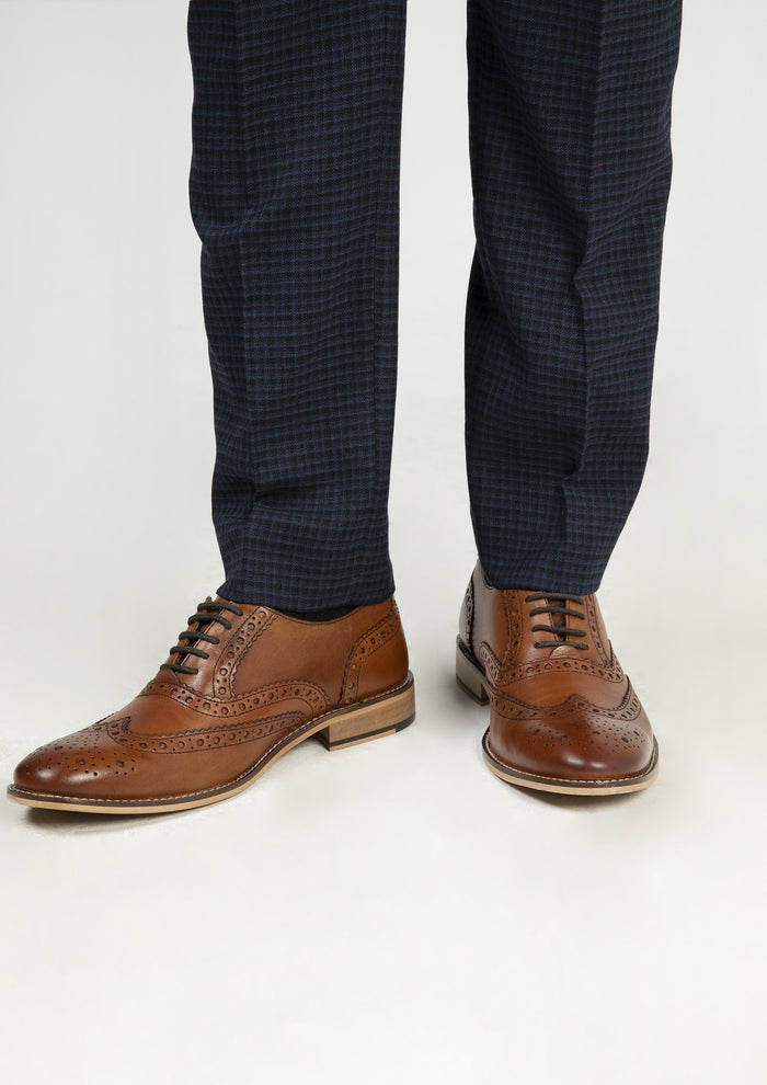 Roamers Tan Brogues